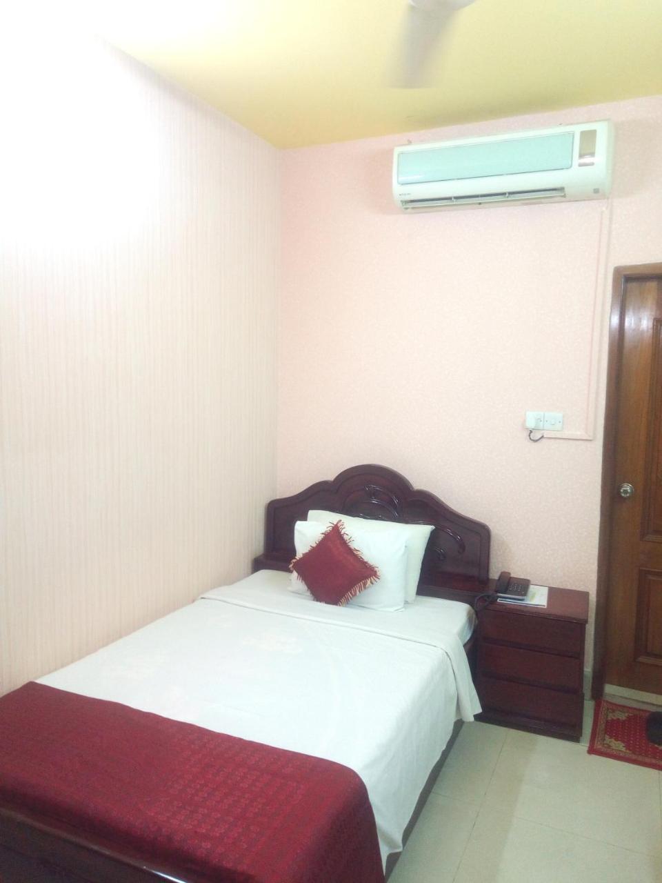 Hotel Lake View Plaza ธากา ภายนอก รูปภาพ